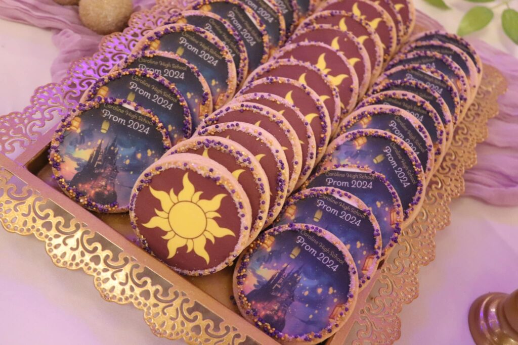 beautiful cookies to mark a beautiful night